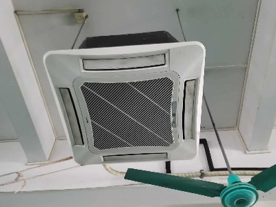 專業(yè)回收舊設(shè)備空調(diào)電器制冷機收購 商用風(fēng)管機回收酒店商超用