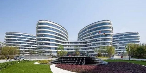 辦公樓會議室安裝格力中央空調的好處