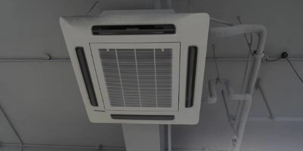 空調(diào)制冷差，有酸臭味？終于找到原因了！