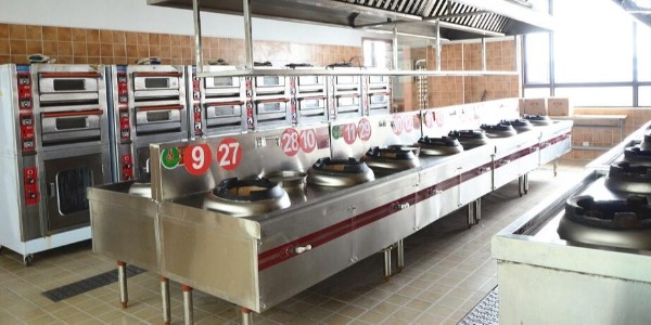 餐飲店廚房允許裝空調(diào)嗎？