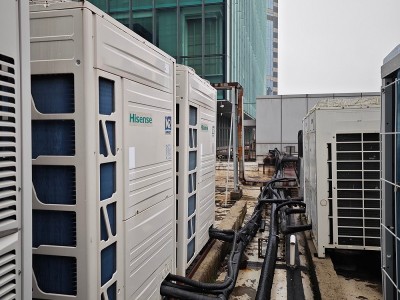 二手海信中央空調回收拆除 工業制冷設備收購公司服務商速度快