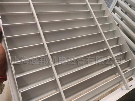 中央空調濾網風口清洗保養