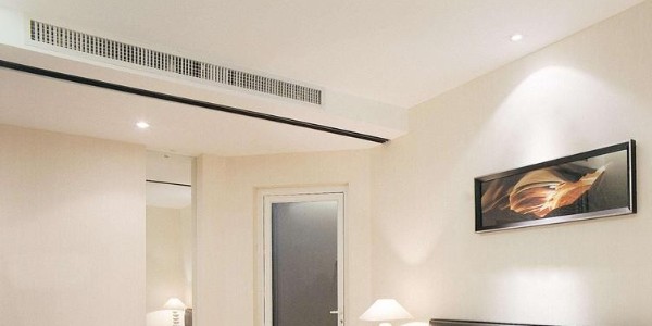 先貼磚再裝中央空調嗎？