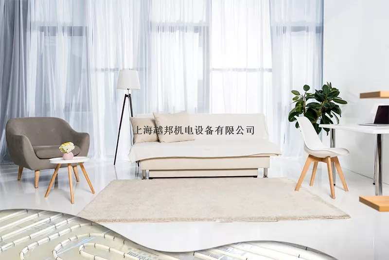 空氣能熱泵，末端選暖氣片還是地暖？