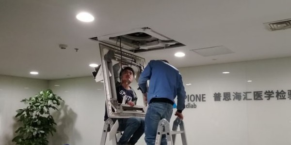 中央空調維護的時候，到底需要拆除吊頂嗎？